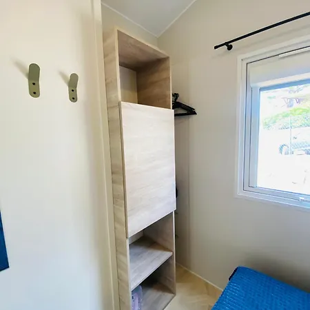 Premium Sea View مكان تخييم *